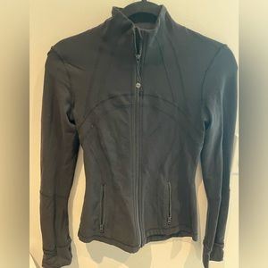 Lululemon black fitted zip jacket